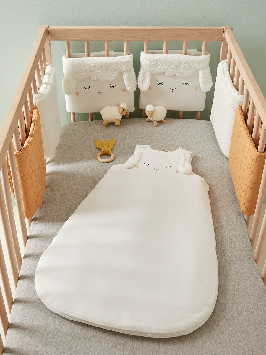 Ermeløs sovepose for baby SCHÄFCHEN i jersey bakside