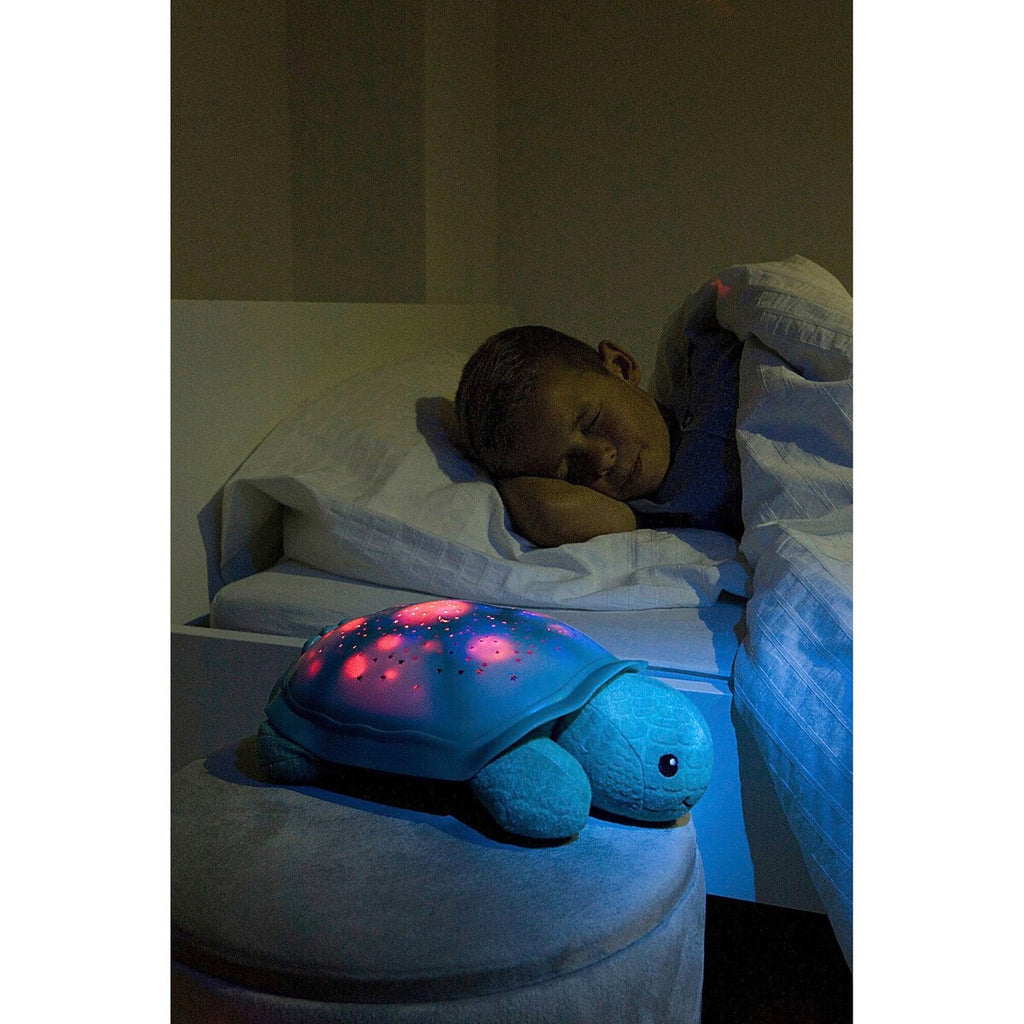Nattlys Twinkling Twilight Turtle med stjerneprojeksjon - Cloud B
