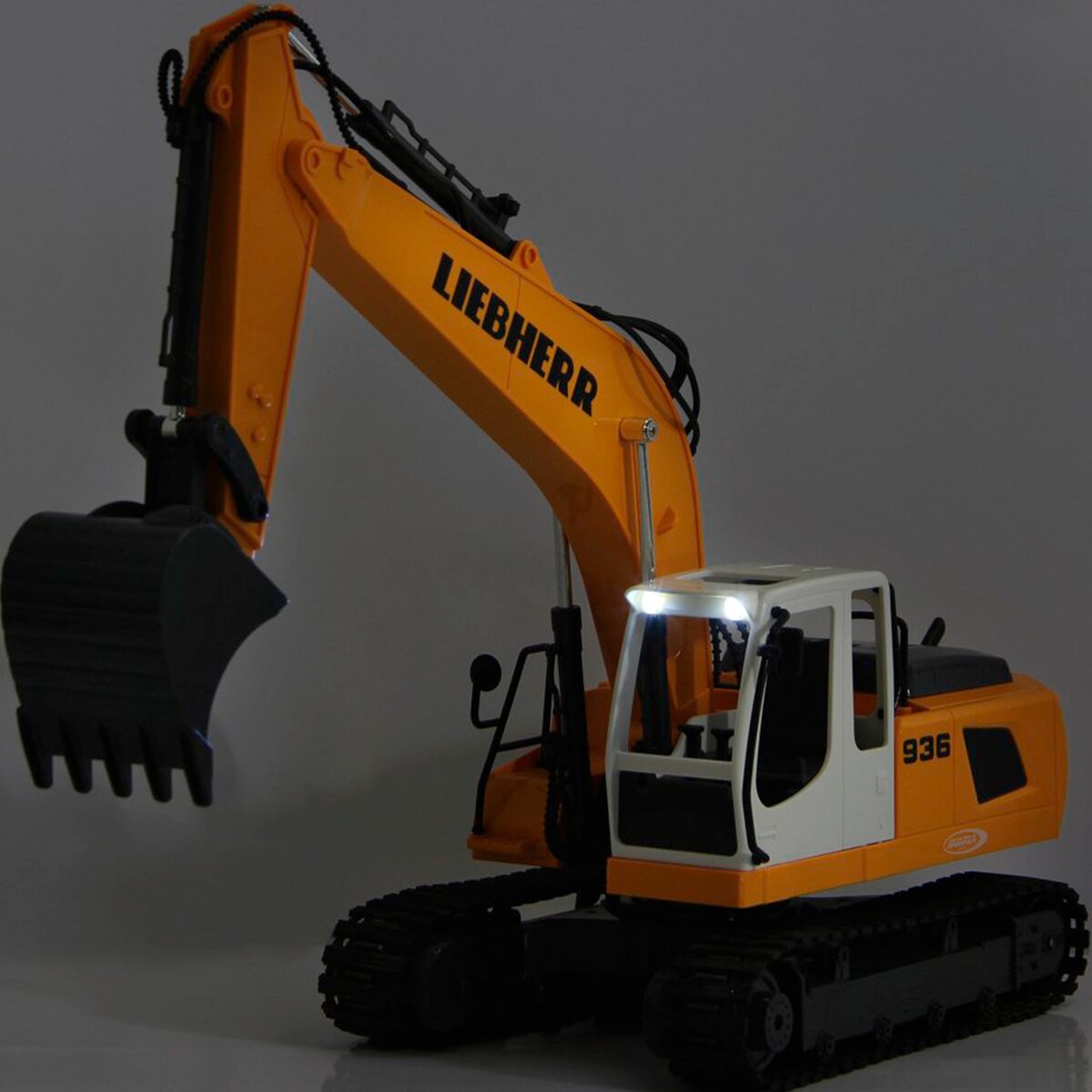 Fjernstyrte gravemaskin Liebherr R936 med lyd fjernkontroll detalj