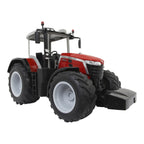 Detalj av lys og blinklys på Fjernstyrte traktor Massey Ferguson 1:16