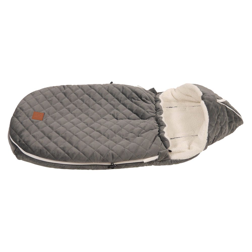 Montert fleece-kjørepose Velvet Hoody for babystol og bærebag, grå i babystol