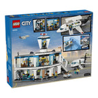 Nærbilde av minifigurer i Flyplass med fly 60502 LEGO City