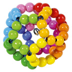 Gripeleke i tre med perler - regnbueball - Goki forfra
