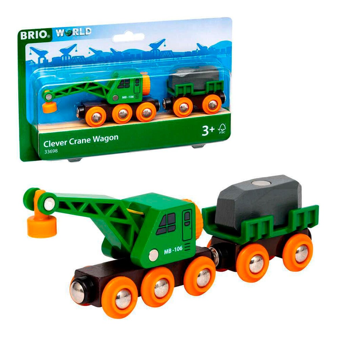 Grønn kranbil med tilhenger og last i tre fra BRIO World forfra