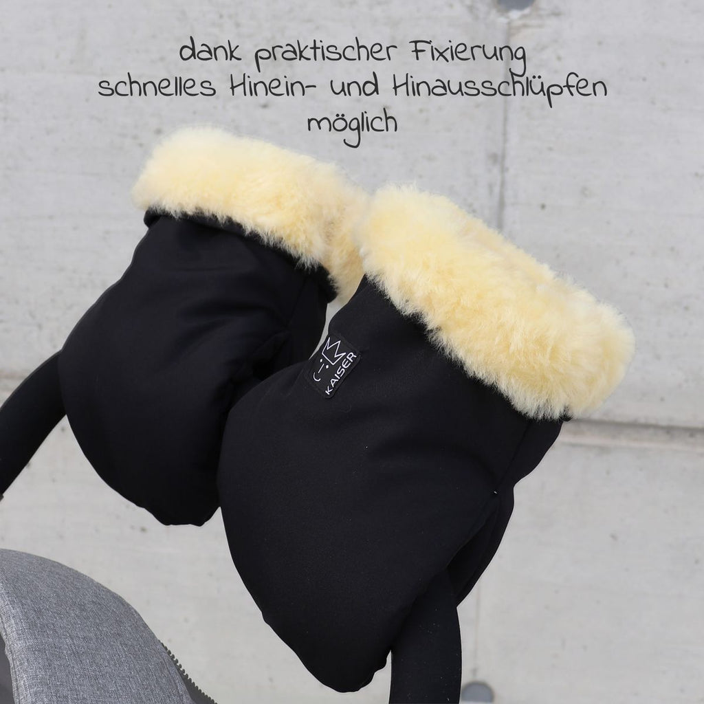 Håndvarmer Stroller Mitt i lammeskinn i bruk på barnevogn