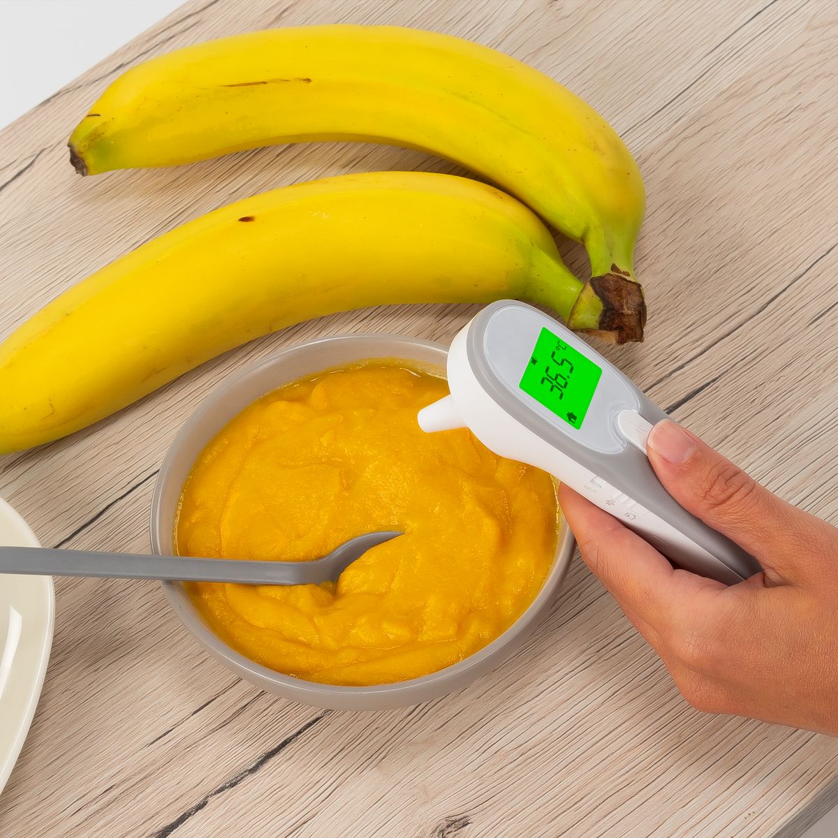 Infrarødt febertermometer 4-i-1 Colour MaxTemp for temperaturmåling på pannen