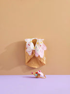 Iskremkostyme med vest og hatt 33x45 cm detalj