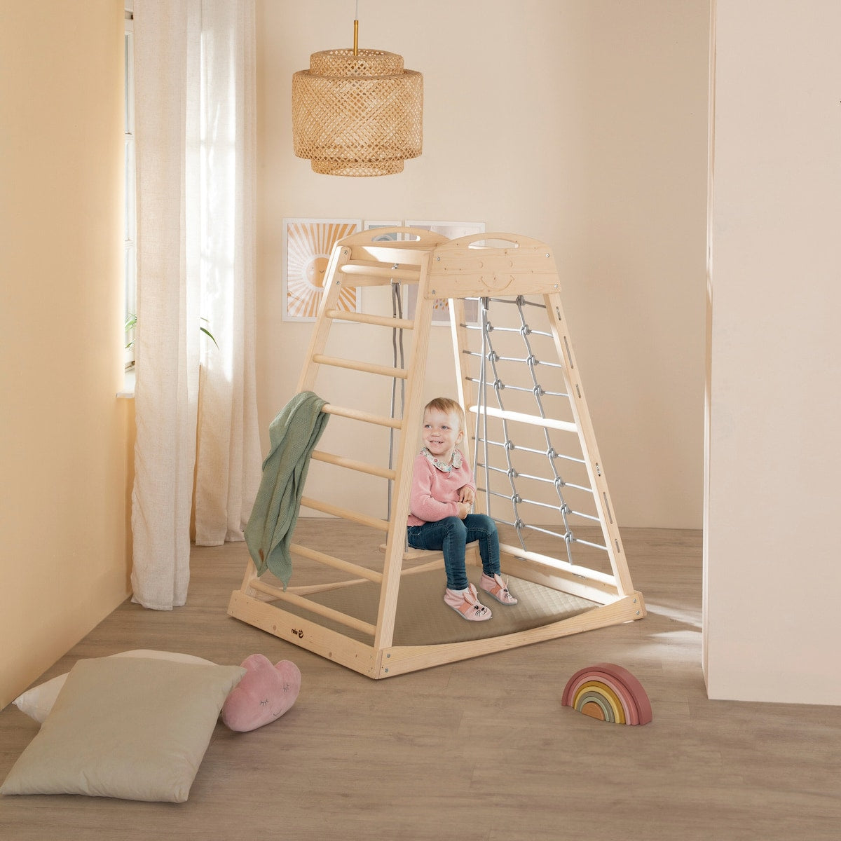 Klatrestativ med lekeelementer fra 24 mnd 128,5 x 79 x 106,5 cm - roba forfra