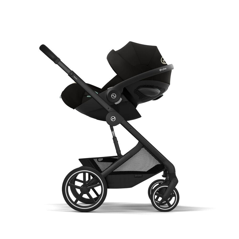 Størrelse og oppbevaring av Kombivogn Balios S Lux med Fold Cot Moon Black