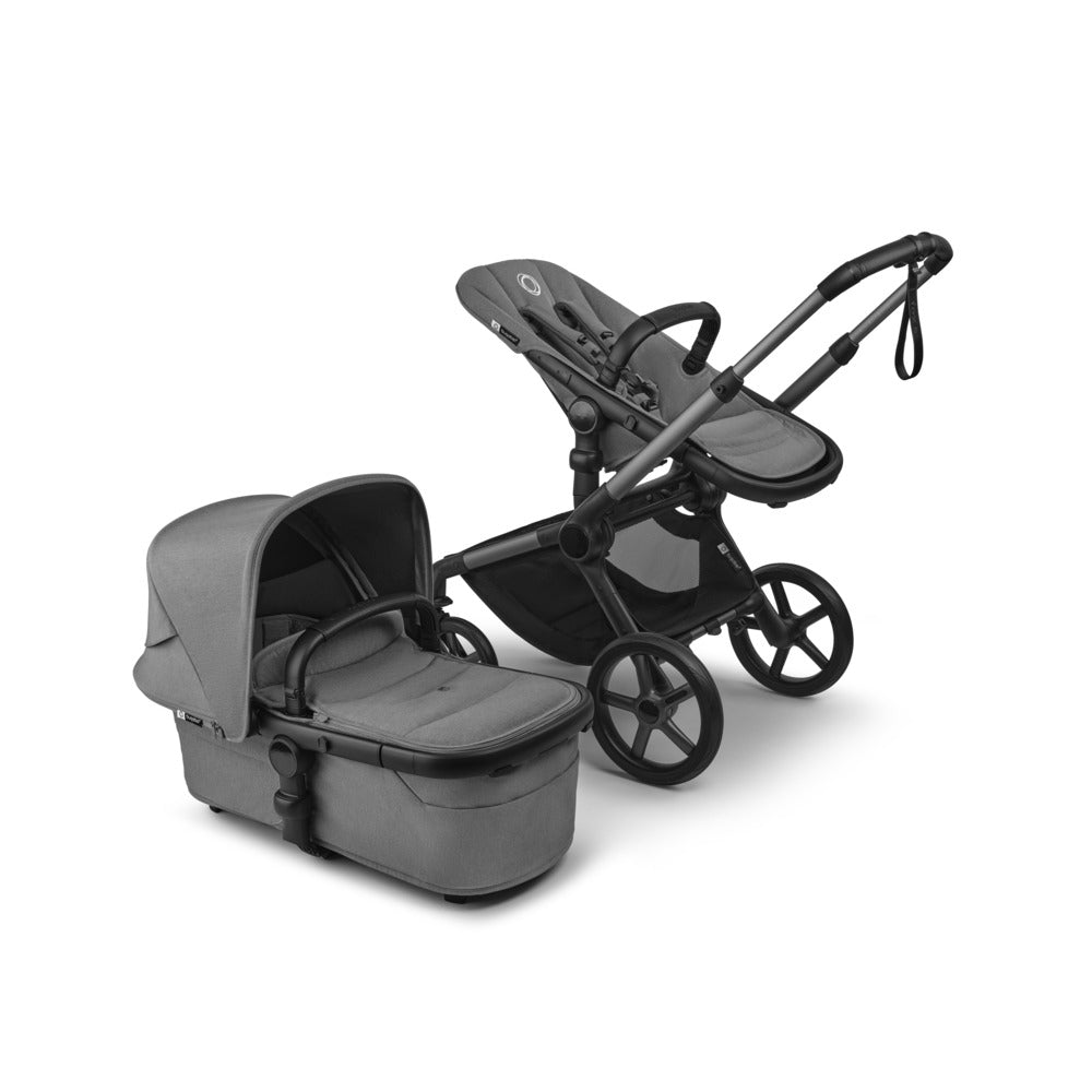 Montert Kombivogn med liggedel og sete Fox 5 Renew Moon Grey i park