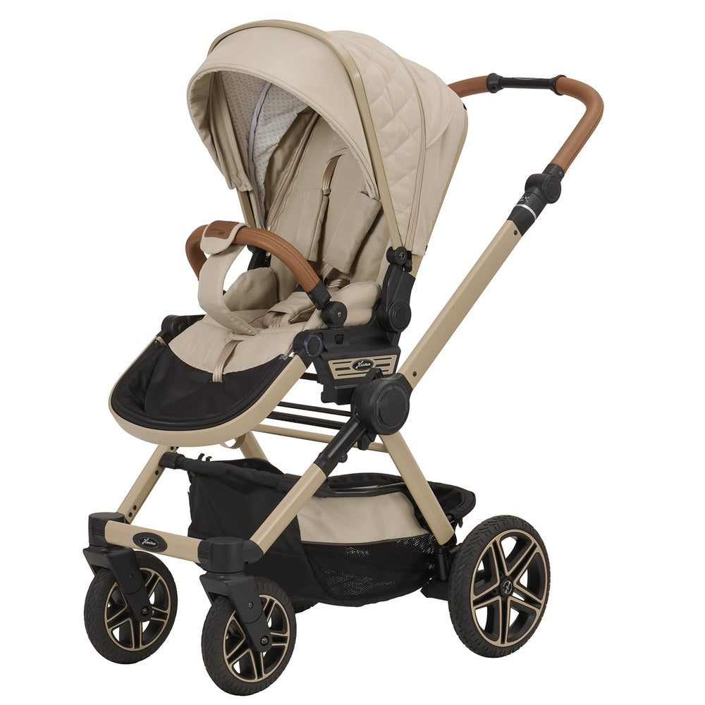 Nærbilde av skinnlignende håndtak på Kombivogn T2 City sett inkl. babybag 609 peanut 2026 - Hartan