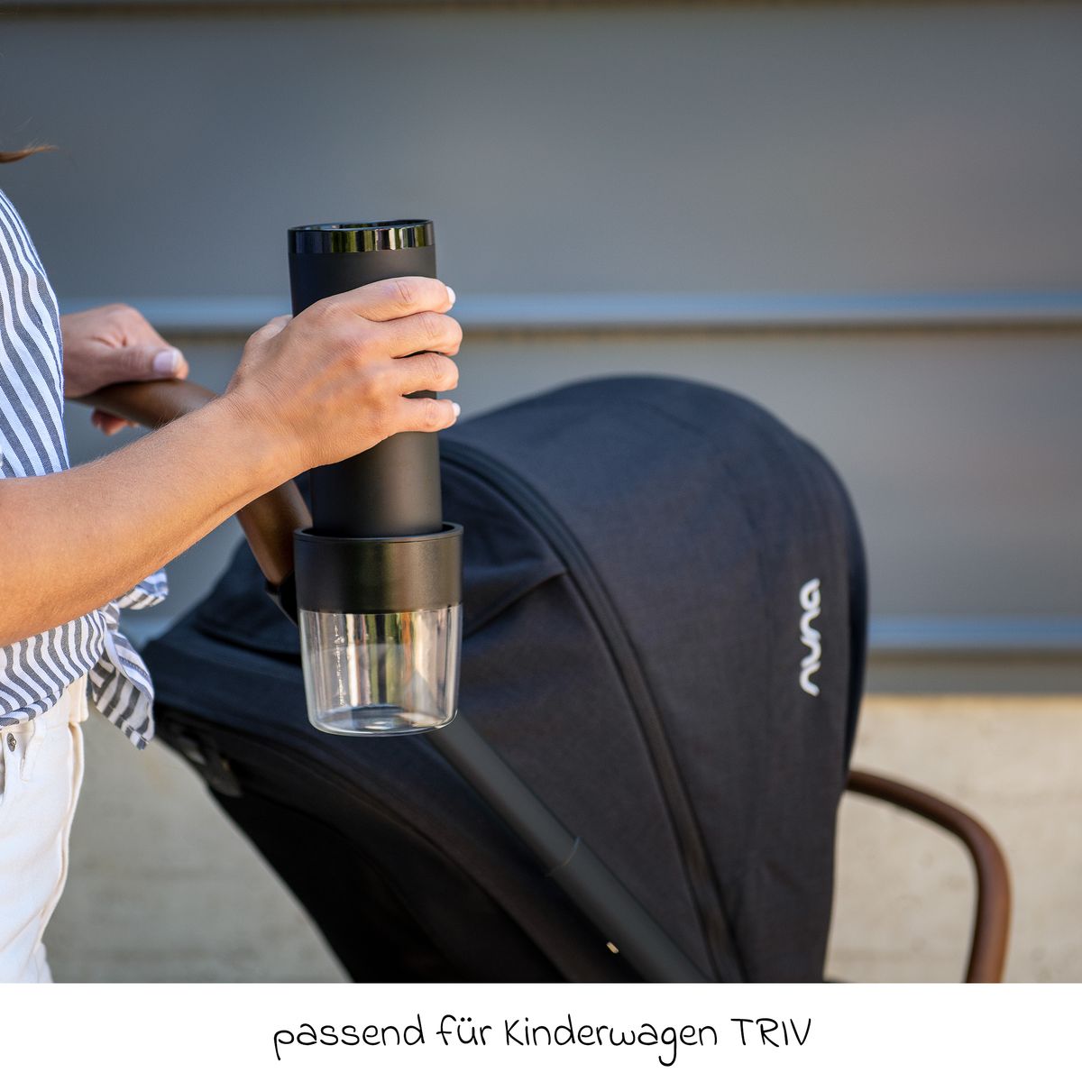 Koppholder til TRIV barnevogn, kan vaskes i oppvaskmaskin bakside