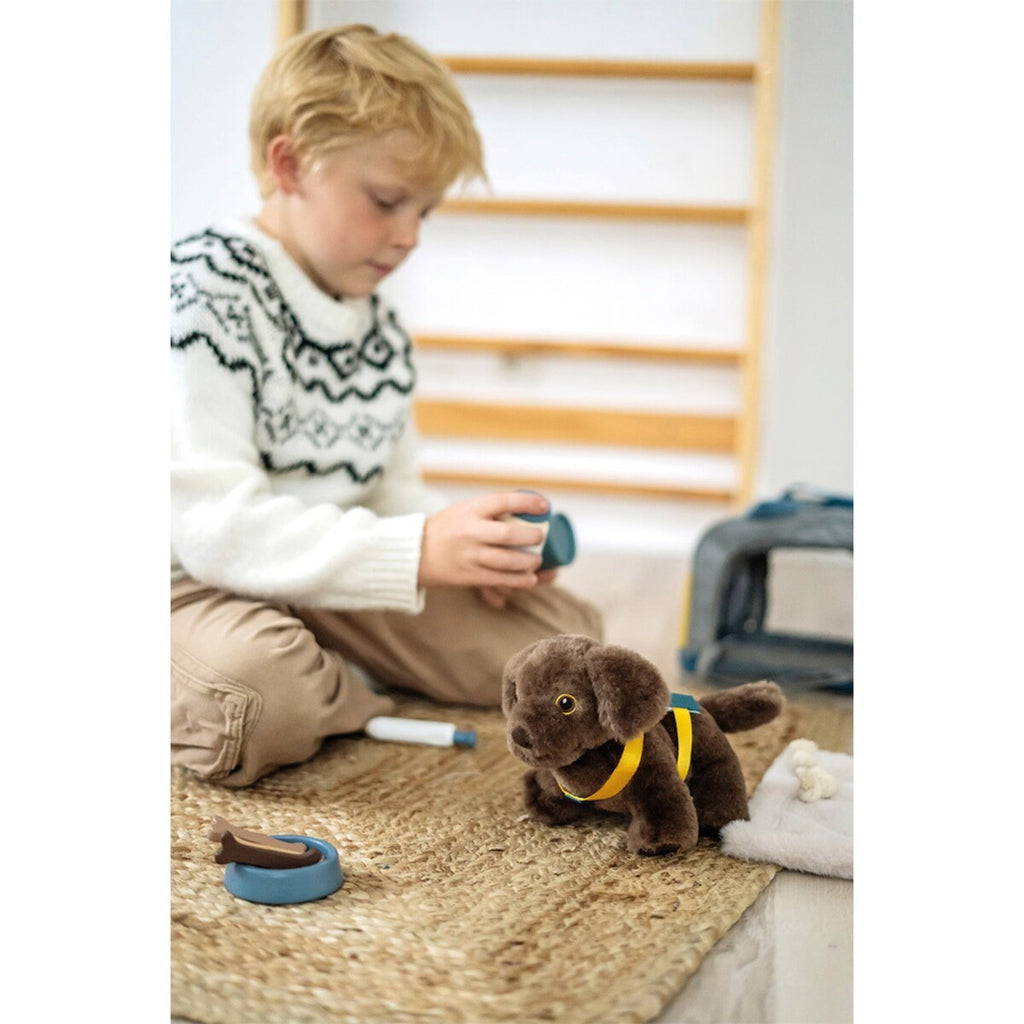Kosedyr kjæledyrsett hund 15 deler fra small foot detalj av leker