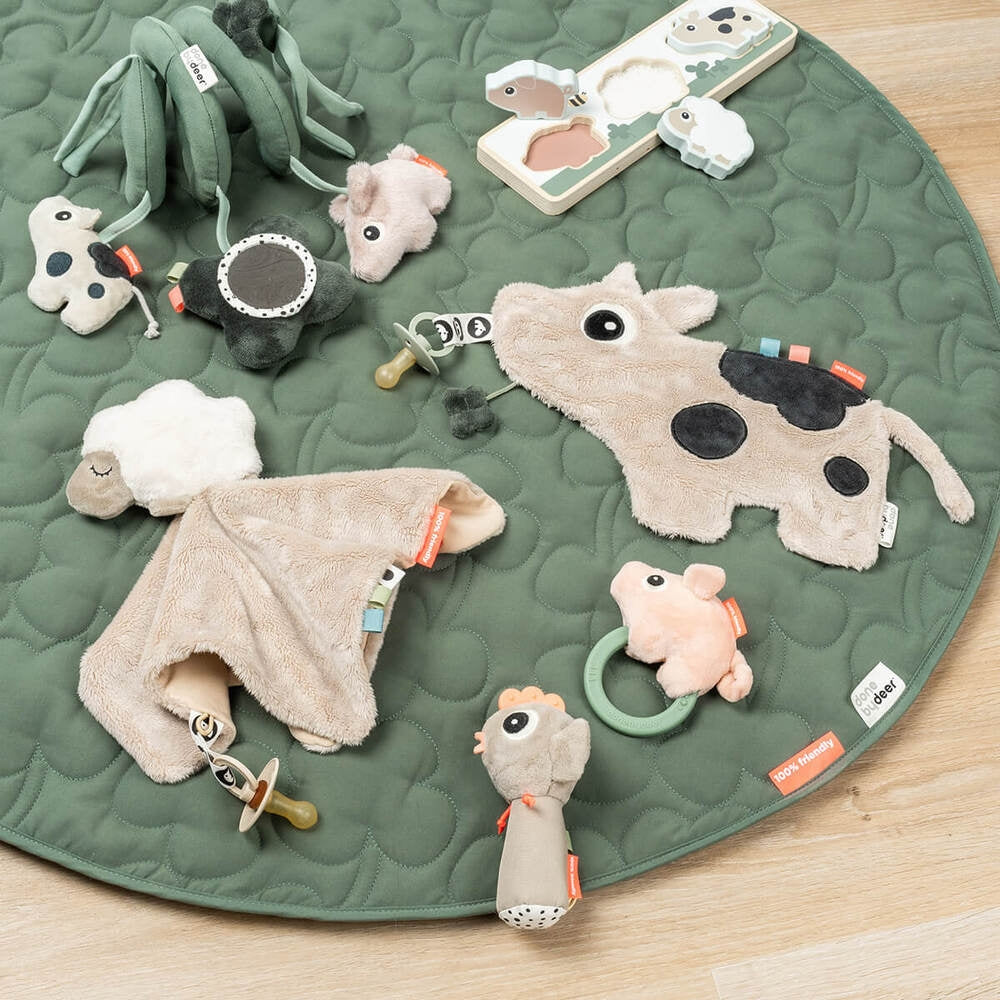 Montert Koseklut Cozy Friend Dotti sand med klips for smokk
