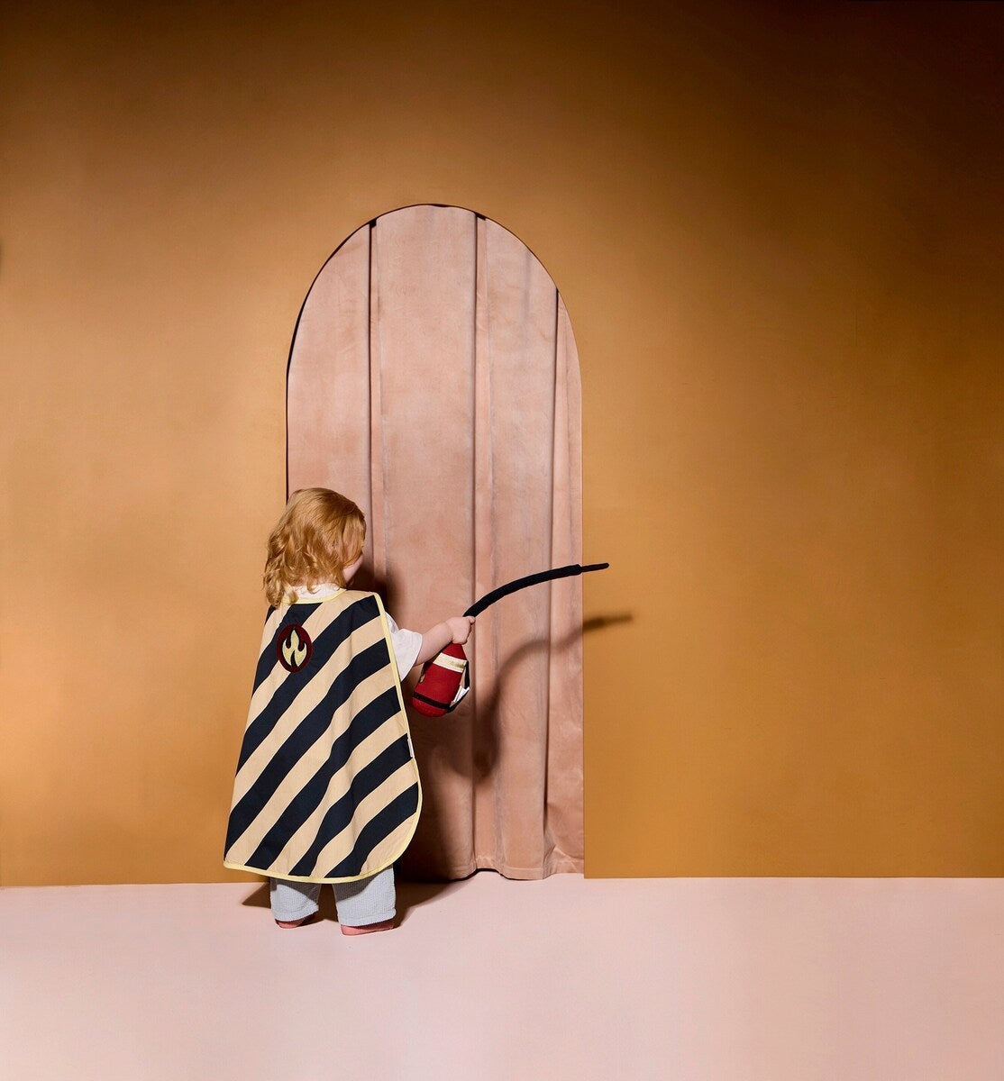 Detalj av Kostyme brannmann i bomull for barn - Kids Concept