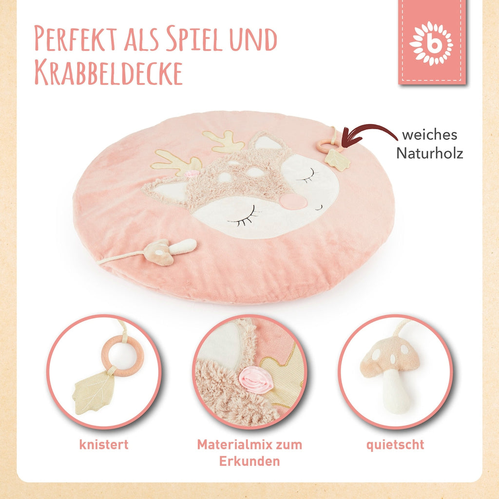 Detalj av rådyrmotiv på krableteppe med aktivitetselementer rådyr rosa 70x70 cm