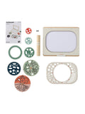 Kreativt spirograf-sett i FSC®-tre for barn forfra