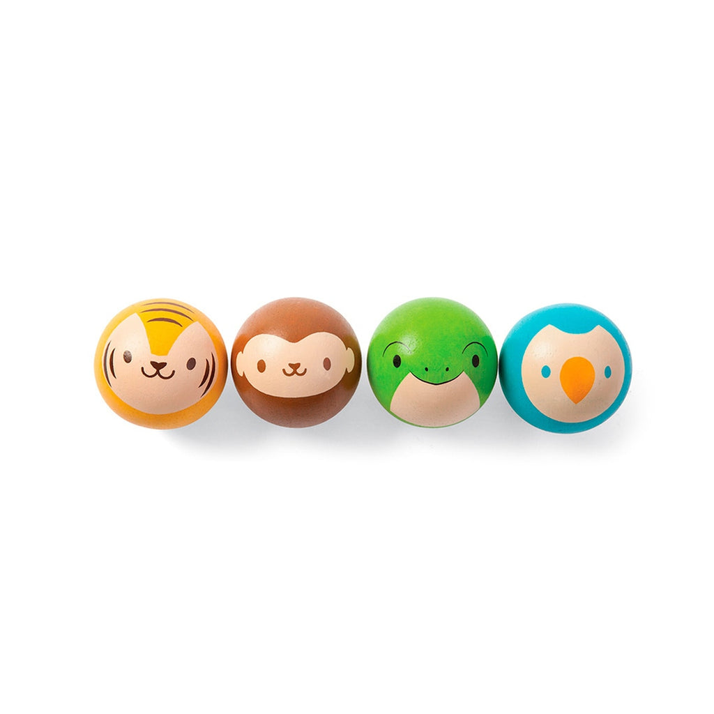 Detalj av dyrefigurballene i krokkettsett i tre med 4 dyrefigurballer fra 3 år planToys