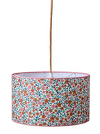 Detalj av blomsterprint på Lampeskjerm Retro Flower i bomull 35x20 cm barnerom