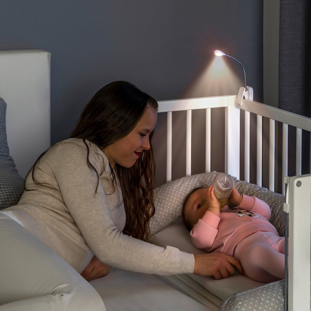 LED-ammelys Mummy & Me med klemme justering av lysstyrke