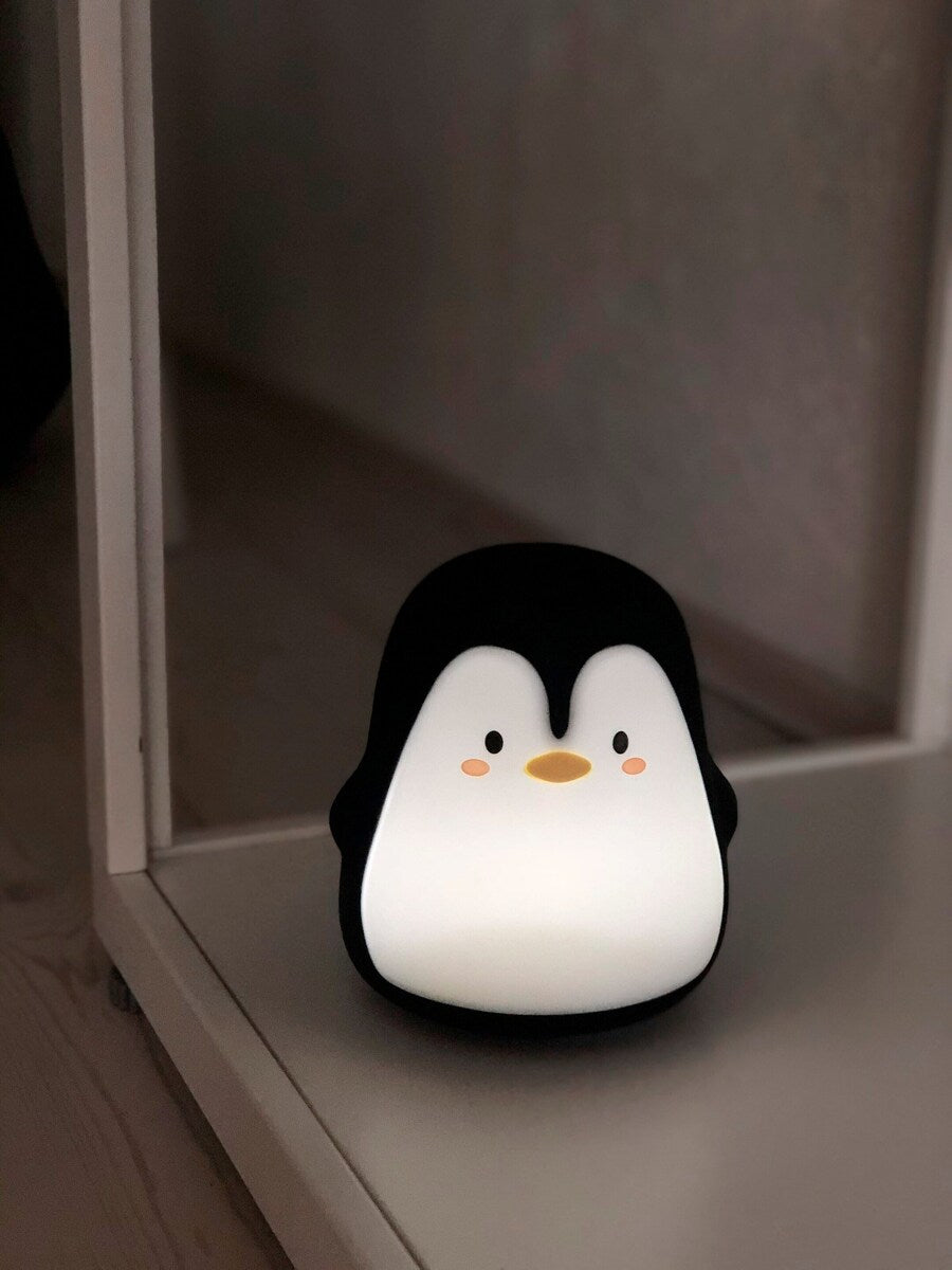 LED nattlampe pingvin Pelle silikon oppladbar detalj
