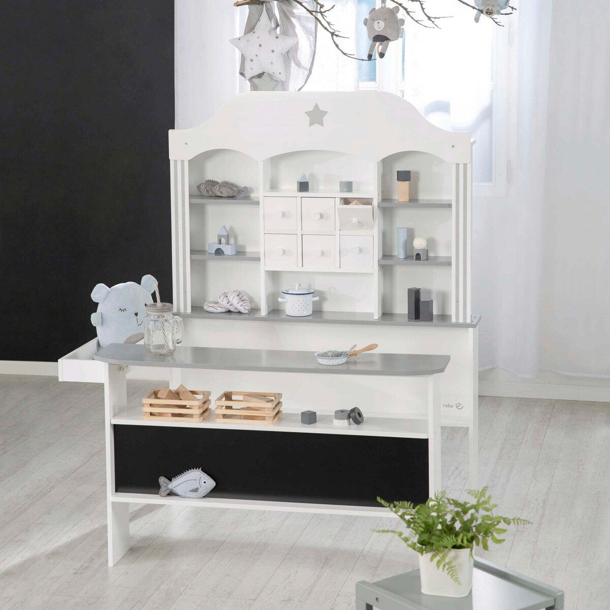 Lekebutikk Candyshop hvit med tilbehør og kasse bakside