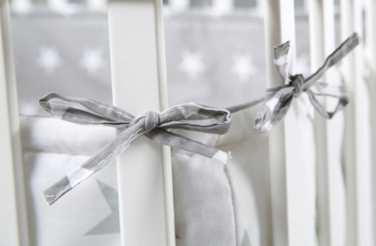 Lekegrind 100x100 cm Little Stars Cosiplay med innlegg detalj av innlegg