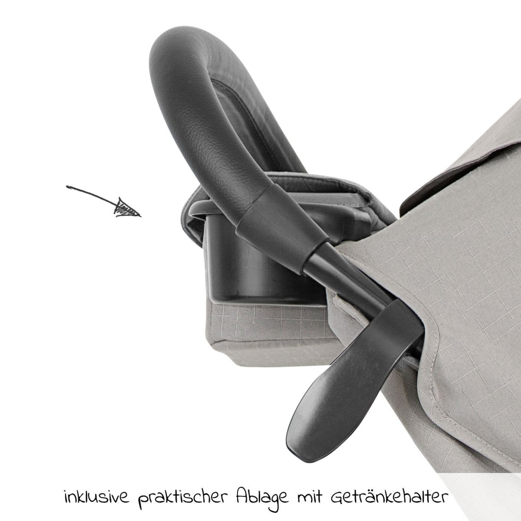 Nærbilde av Leatherette-bekledd lekegrind på Litetrax Pro Air