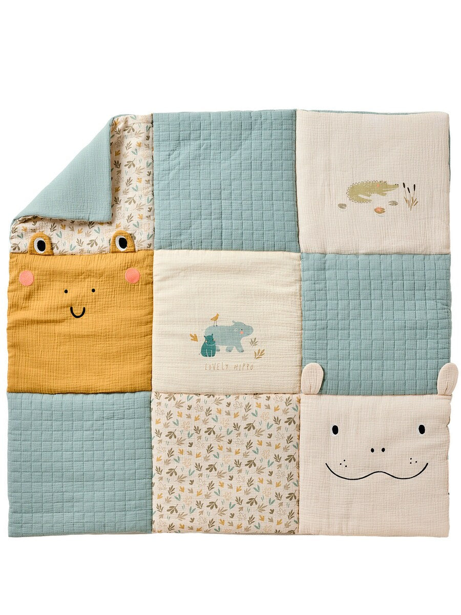 Lekematte i musselin BAYOU patchwork-stil forfra