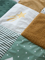 Lekematte for baby patchwork bomull foldet