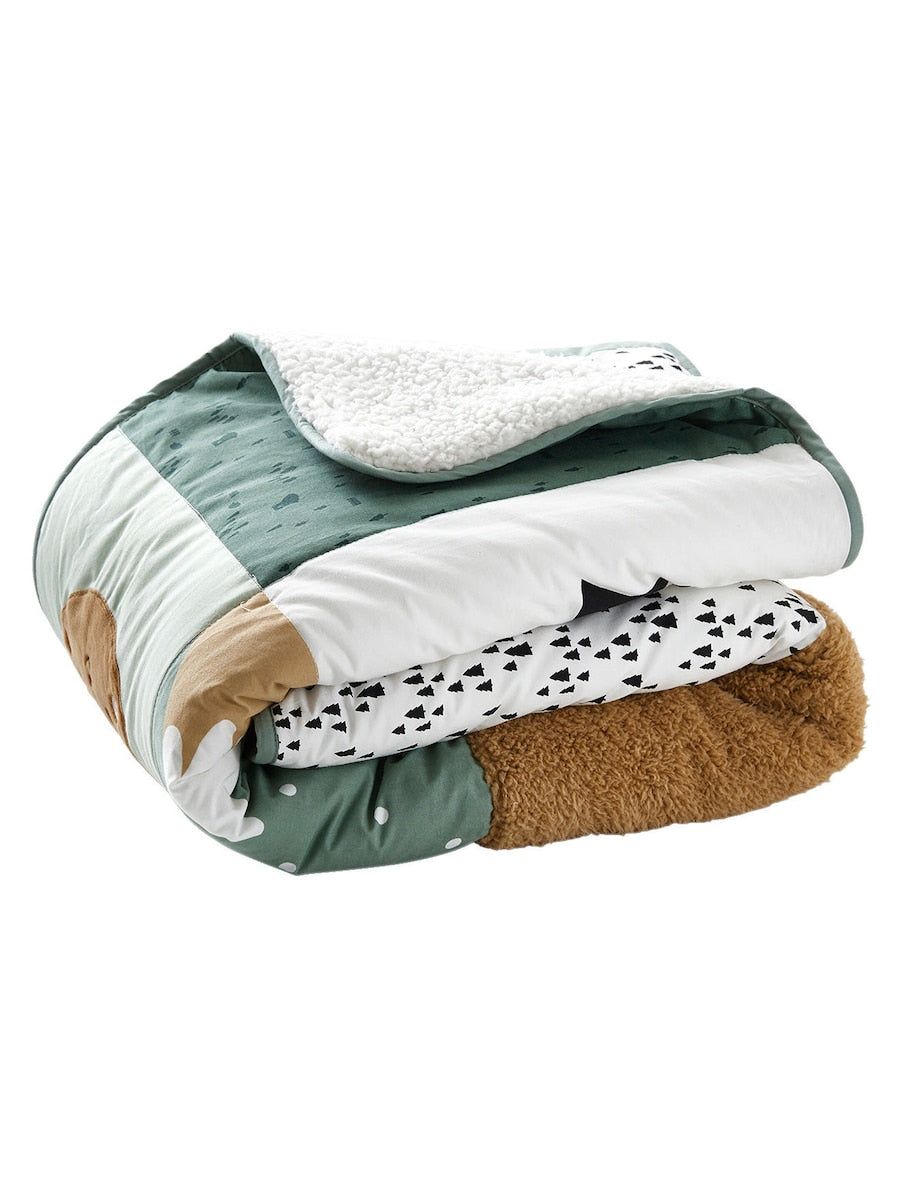Lekematte for baby patchwork bomull tekstur og materiale