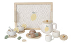 Lekesett afternoon tea med sitrondesign i tre Jabadabado forfra