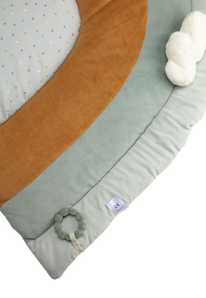 Montert Leketeppe Edda 100x100 cm med leker