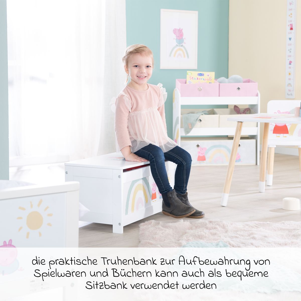 Detalj av Soft Close-funksjon på leketøykiste Peppa Pig