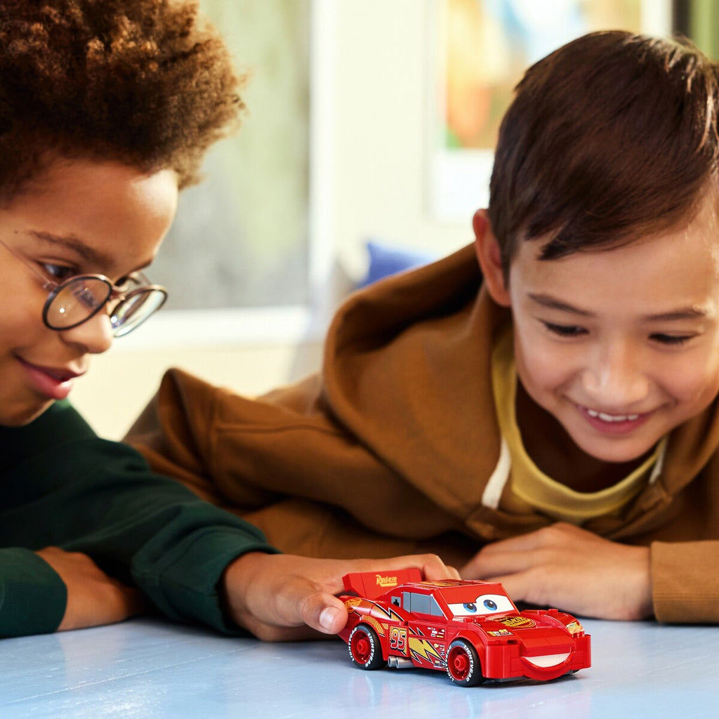 Montert Lightning McQueen 77255 byggesett