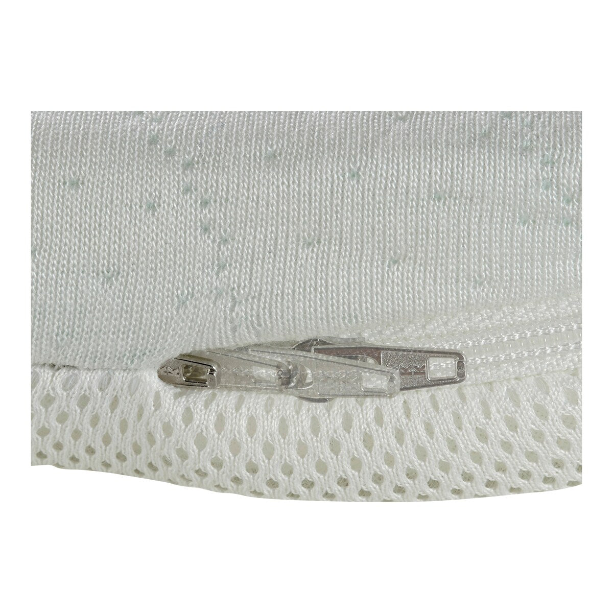 Detalj av Madrass Ground Air for vugge 46x80 cm TENCEL & Dry trekk
