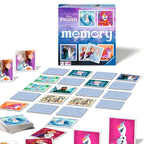memory® Disney Frozen kortspill montert på bord med spillere