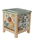 Montert Aktivitetskube i tre FSC® 30x30x40 cm med lek