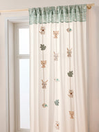 Mørkleggingsgardin med broderi skogmotiv bomull bakside