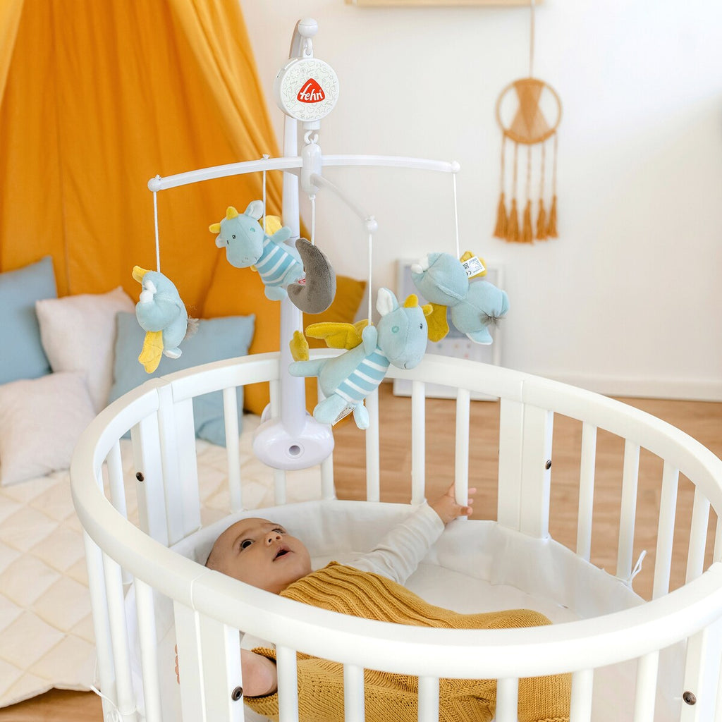 Nærbilde av mekanisk spillur på Musikk-uro Little Castle Ø 40 cm fra fødsel
