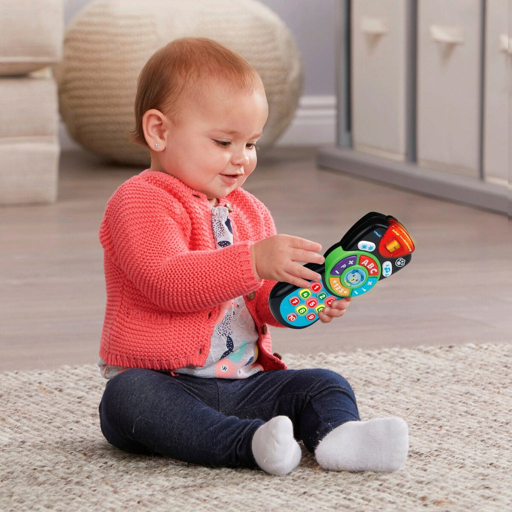 Nærbilde av lys og knapper på Musikkleketøy fjernkontroll fra 12 mnd - VTech Baby