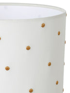 Bakside av nattbordslampe med prikkbroderi og trefot 30 cm