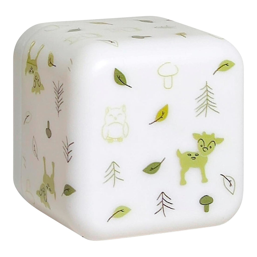 Nattlys Cube B 2-i-1 mobil og stikkontakt 7x7x7 cm - Cloud B