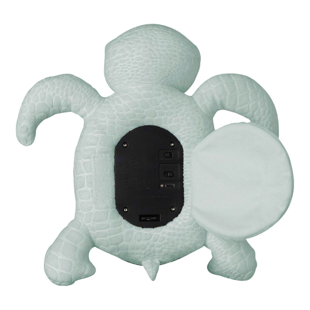 Nattlys med projektor Tranquil Turtle USB-C montert i barnerom