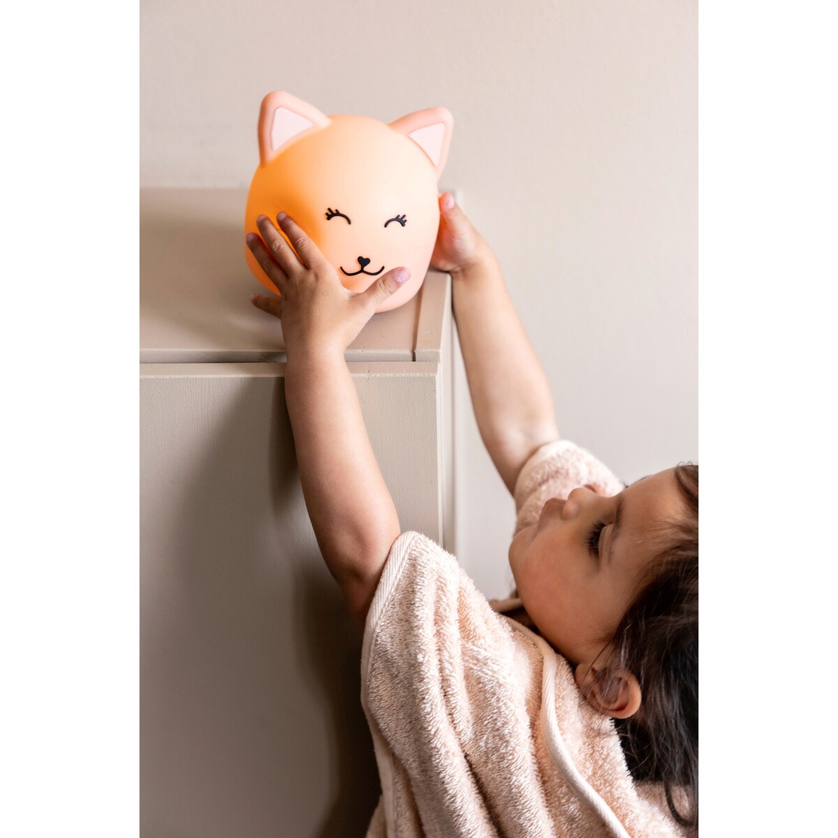Nattlys i silikon med LED og timer, USB-oppladbart dyremotiv Mrs. Cat