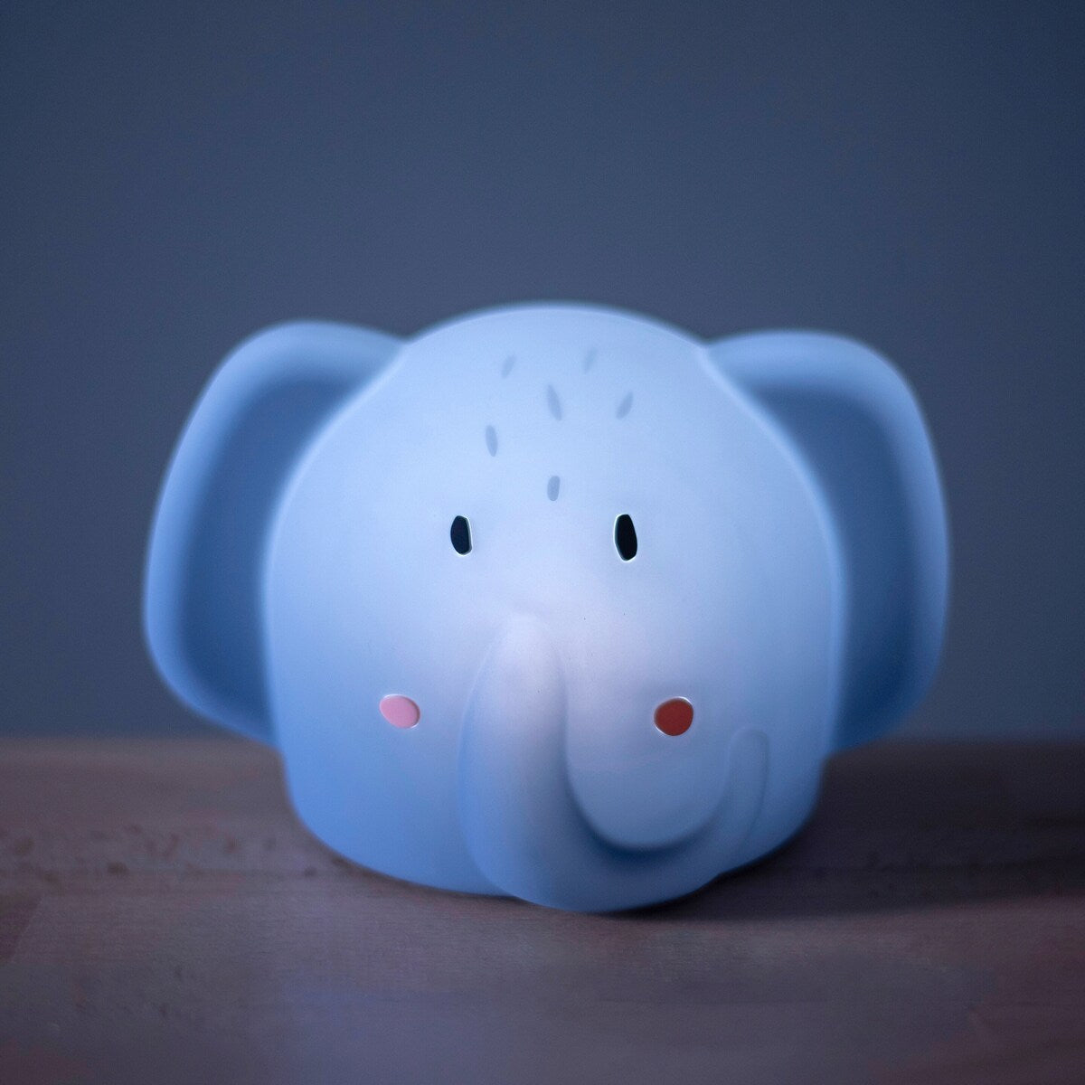 Montert Nattlys i silikon med LED og timer, USB-oppladbart