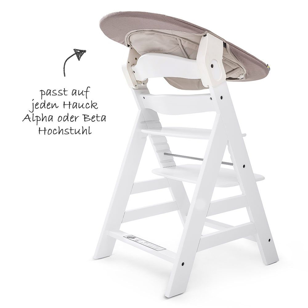 Detalj av sikkerhetssele på Nyfødtinnsats & vippestol til Alpha barnestol 2in1 beige