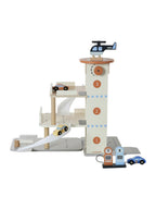 Montert Parkeringshus i tre med 3 etasjer og heis FSC® 50x50 cm med biler