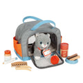 Pleiesett for katt 14 deler med bag og plysjkatt small foot forfra