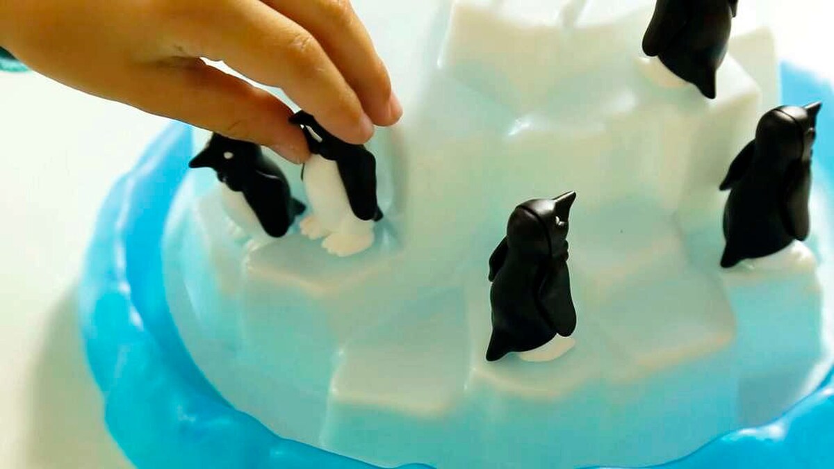 Plitsch-Platsch Pinguin balanseringsspill for 1-5 spillere - Ravensburger